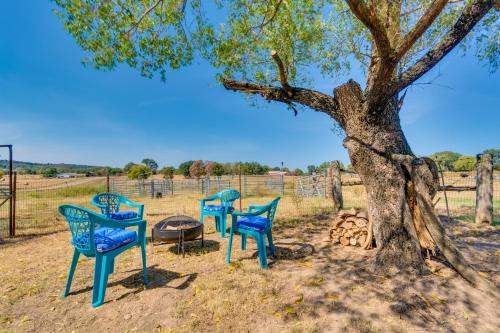 Charming Subiaco Getaway Near Arkansas River!