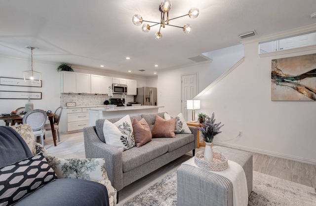 Charming Townhome, 3 beds, 2.1 baths, 2 car garage