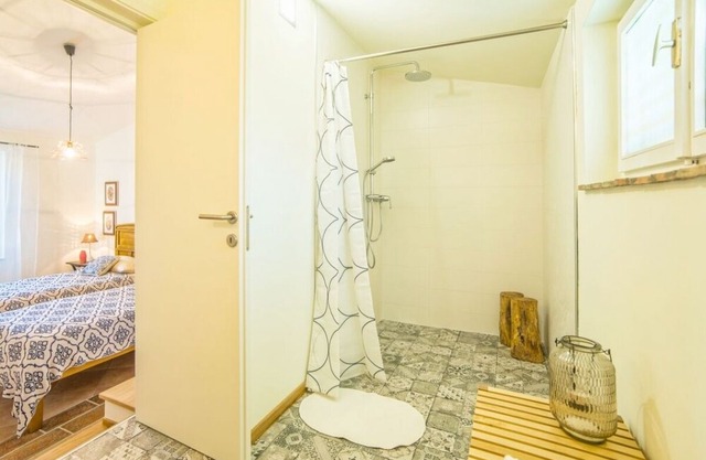 Charming Traditional Istrian Villa with Private Pool in a Peaceful and Tranquil Setting !.