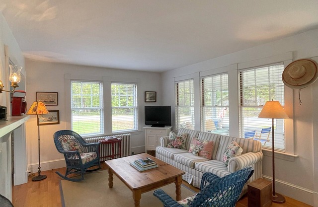Charming Two-Bedroom Cottage in Northeast Harbor