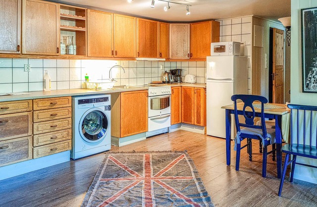 Charming vacation apartment with fireplace.