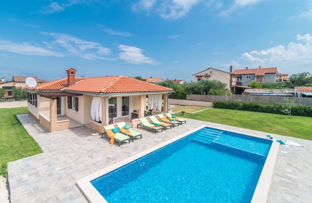 Charming Villa Amalia near the beach with private pool.