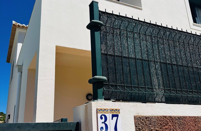 Charming villa in the Algarve with private swimming pool nearby beach
