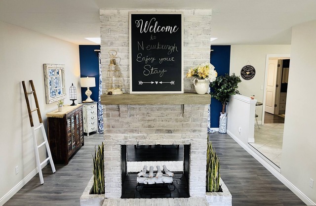 Cheerful 4-Bed 2.5-Bath Home