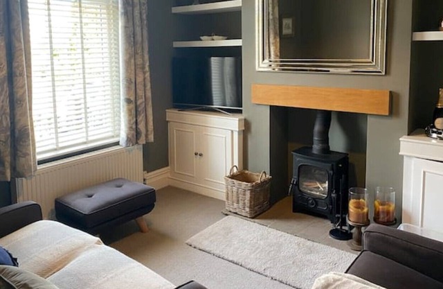 Cheerful and spacious 3 bed home in Clitheroe