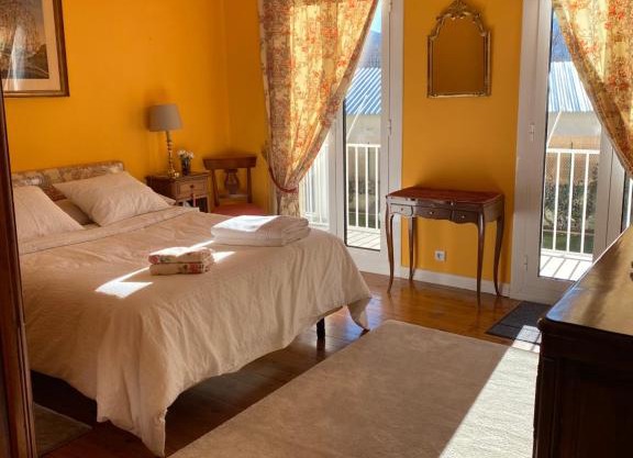 Chez Hélène 3 étoiles, labellisé disabled PMR,pour 4 personnes chiens bienvenus-pet friendly