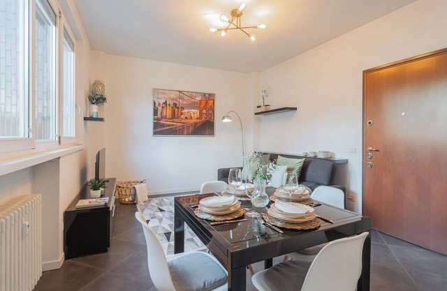 Chiara's Apartment - Two Bedroom Apartment, Sleeps 5