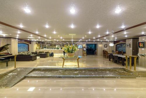 Chiayi Hotel 