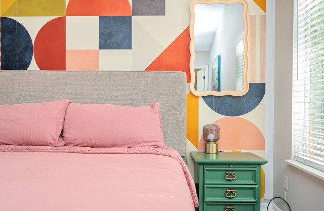 Chic 3BR-2BA Decatur Retreat with Stylish Decor