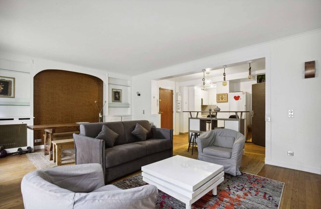 Chic and spacious apart with piano and terrace