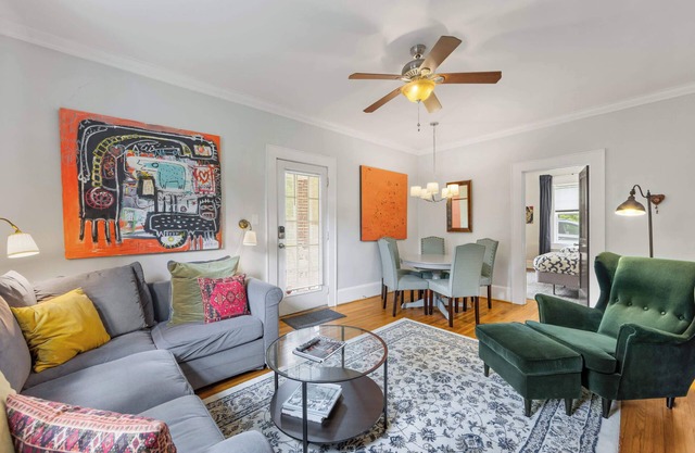 Chic Dilworth 2BR King Condo | Porch | Walkable