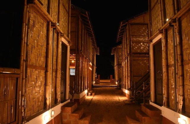 Chivarin Resorts