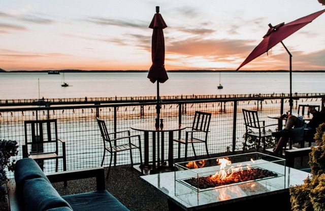 Chrysalis Inn & Spa Bellingham, Curio Collection by Hilton