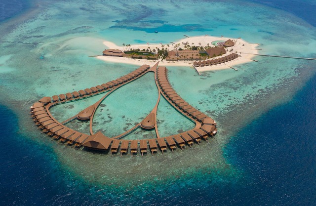 Cinnamon Velifushi Maldives