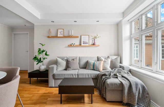 City Apartment – Modern, Cozy & Perfect Location
