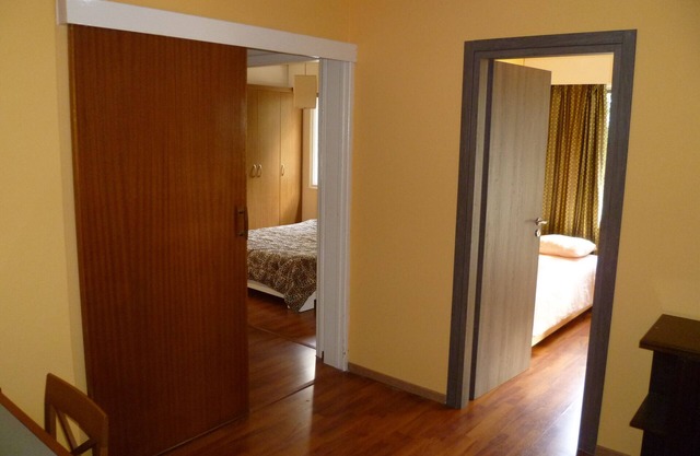 City center private 2 bedroom apartment in Dimofontos str.
