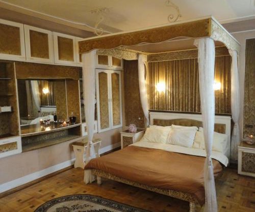 Classic Apartment on Kievyan