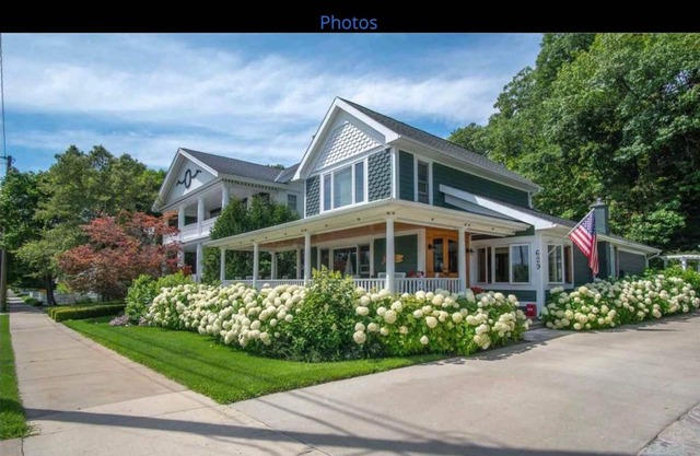 Classic cottage in downtown Harbor Springs