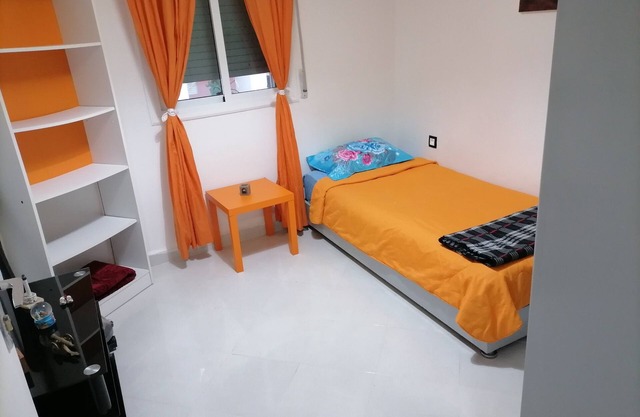 Clean apartment 25 km from the beach