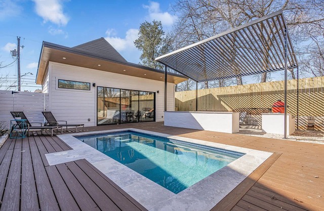 Close to Downtown, Stylish, Pool | Avante-Garde