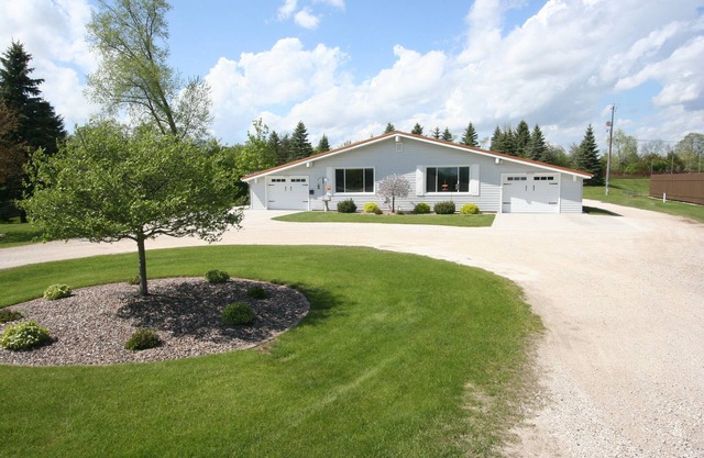 Close to Downtown Elkhart Lake!