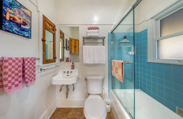 Close to UofA/Stylish & Cozy/1 BR 1 BA/Porch