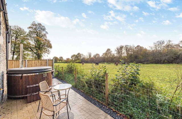Coach House - UK49793