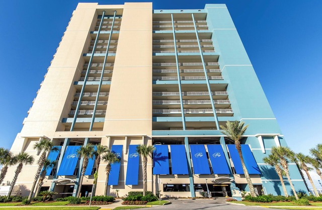 Coastal Escape West - Unit 506, beach service inc., 1 mile West of Pier Park