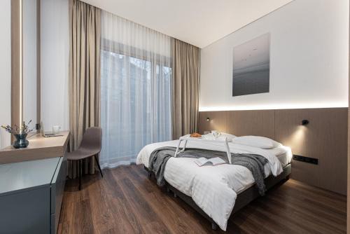 cohost I New Bastėja Life Apartments w-Garage Prkg & Self Check-in