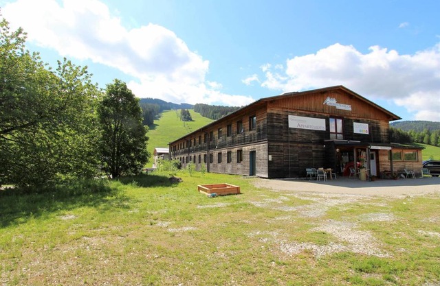 Combi of two apartments next to the ski lift and ski slope