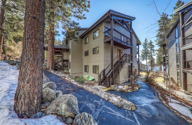 Come and stay in Brockway Springs #21 beautifully remodeled!