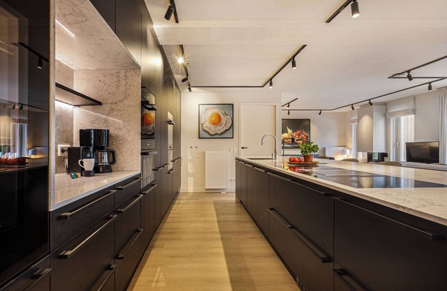 Comfort 24-person farmhouse in the holiday park Hof van Saksen