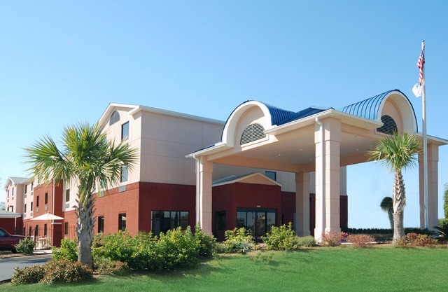 Comfort Inn & Suites Chipley