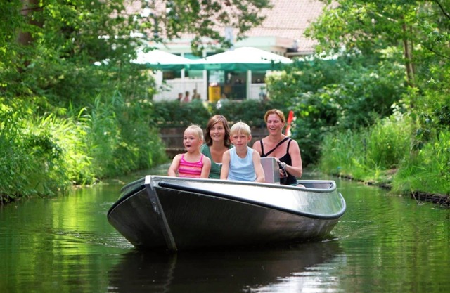 Comfortable chalet in Rijssen with garden