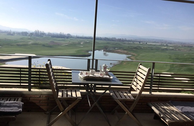 Comfortable duplex of 150 m² on the Emporda Golf near beaches