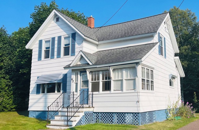 Comfortable home in the heart of the Keweenaw!
