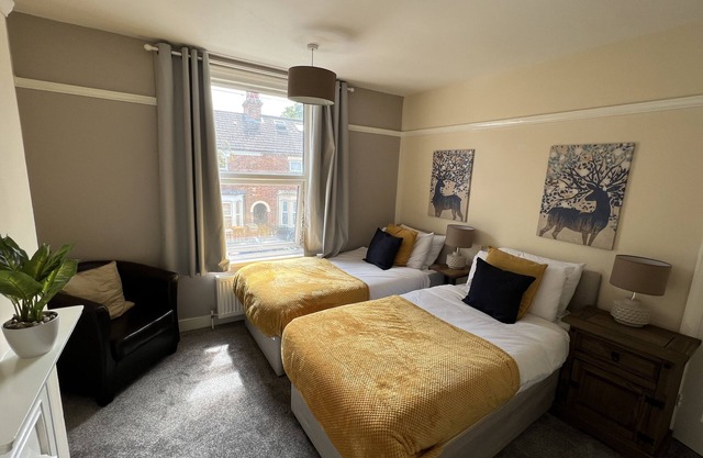 Comfortable King Bed*Parking*Contractors*Families