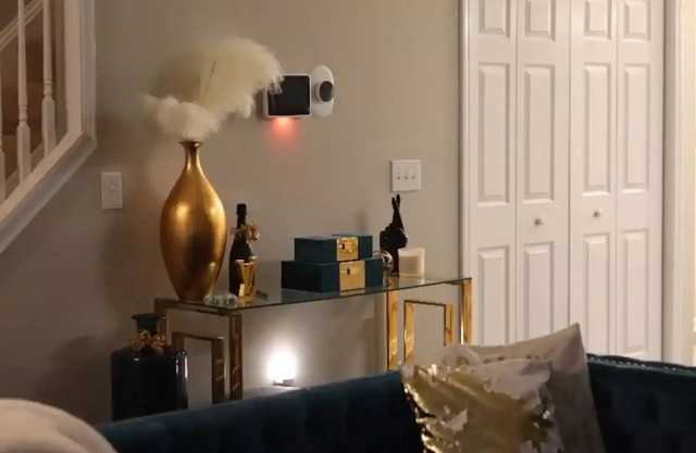 Comfy Chic-2 bedroom Townhome