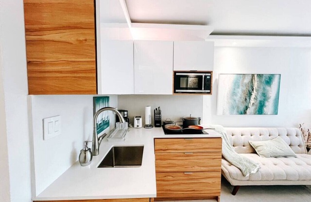 Comfy Modern Studio Apt @ San Juan