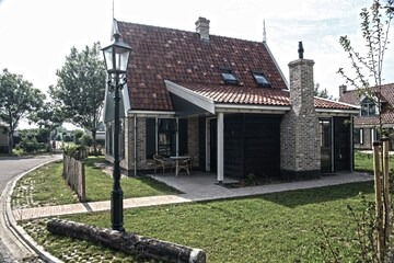 Comfy villa with garden, near the Wadden Sea