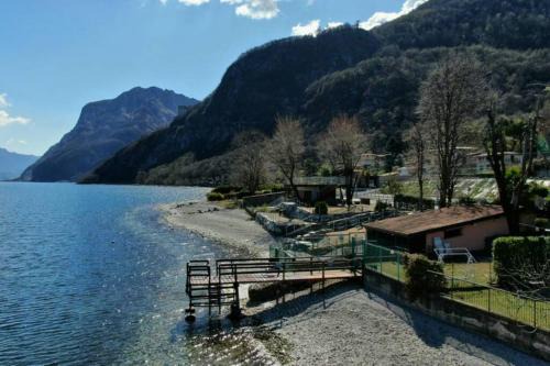 Como Lakeside Cottage - Lakefront private garden with private access to the lake