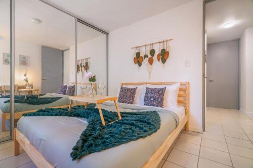 Condado Home - Private Back yard