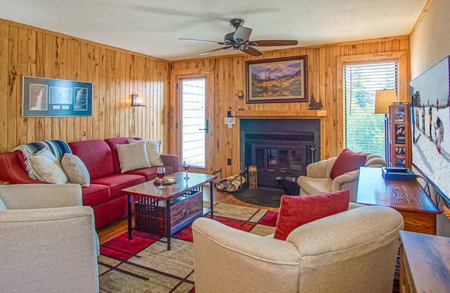 Condo ∙ 2 bedrooms ∙ 7 guests