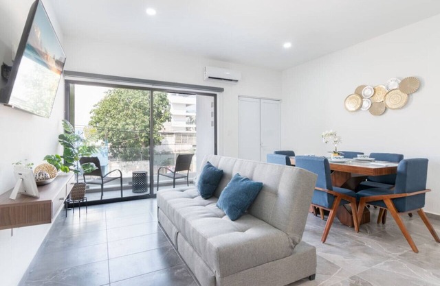 Condo en el Corazón del Turismo: Cerca de la Playa