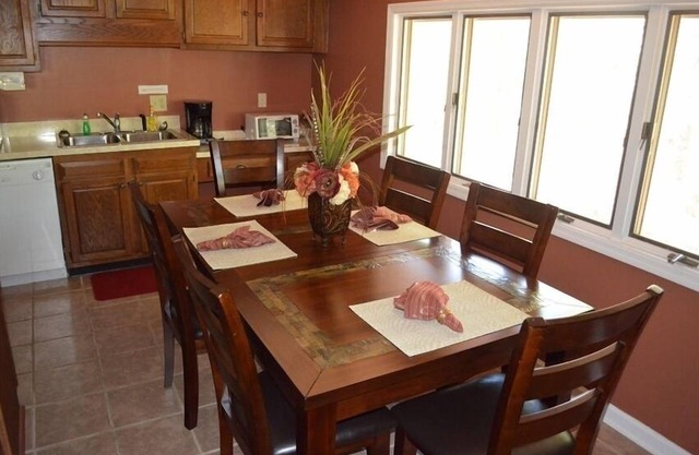Condo in the Pines! 2BR 2BA. Sleeps 4. Military discount available!
