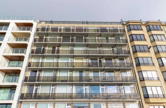 Contemporary apartment in Oostende with balcony