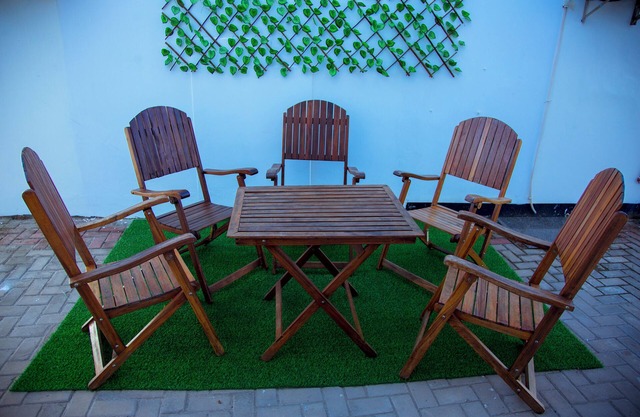 Convenient and relaxed 2-bedroom house with WiFi and AC in Dar es Salaam