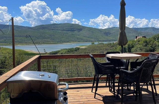 Convenient Cabin For Boating, Hiking, ATVing, Fishing, and R&R,
