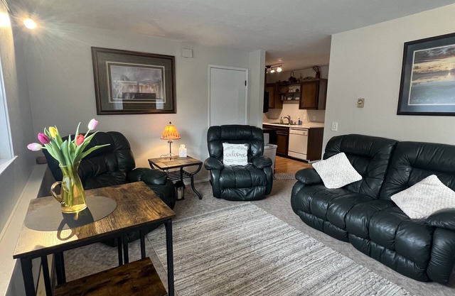 Conveniently located in the heart of the valley