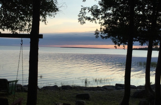 Cool breezes off Lake Michigan. Book your fall color stay! A few dates remain